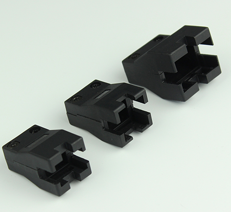 Connector clamp of servo motor encoder